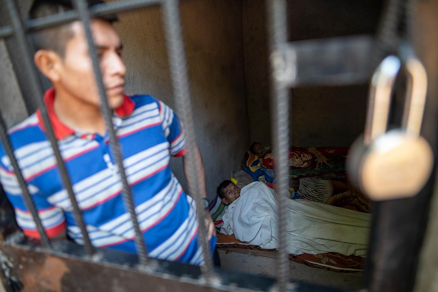 Indígenas de frontera